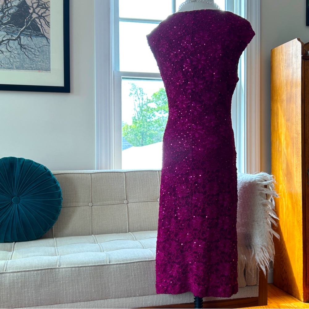 Magenta Floral Lace Dress with Embellishments - Picture 3 of 9